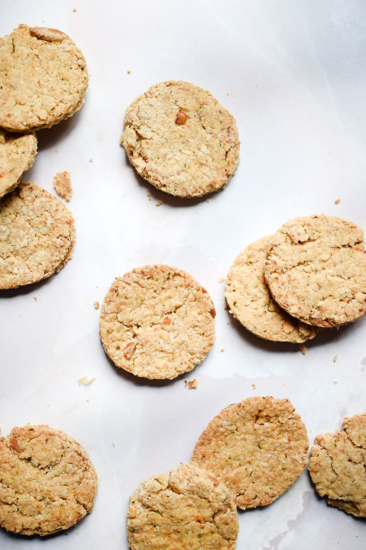 Garlic & Herb Vegan Oat Cakes Let's Eat Smart