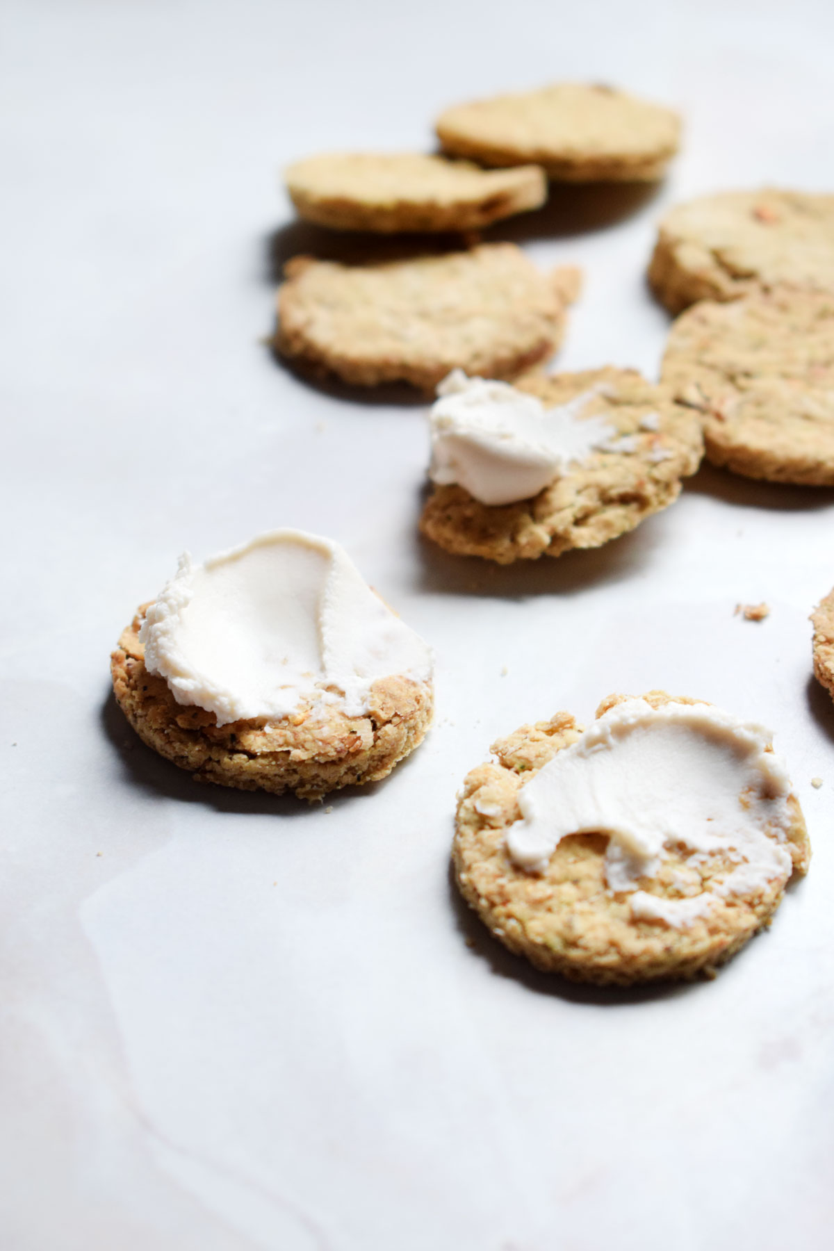 Garlic & Herb Vegan Oat Cakes Let's Eat Smart